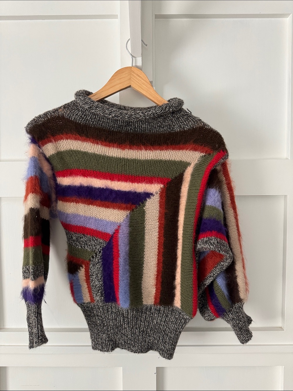 Vintage 1970’s Multicolor Striped Women’s Cozy Knit Sweater, hand knit